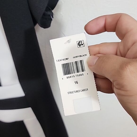 Connected Apparel womwn's black and white mature wear dress plus size 16 NWT - Picture 3 of 11